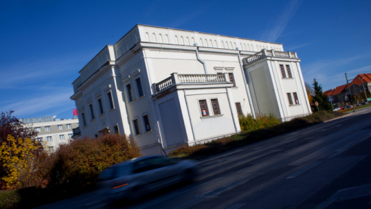 Budynek dawnej synagogi w Kielcach. PAP/M. Walczak