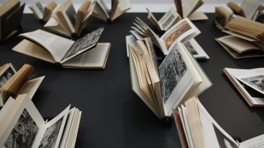 Otwarcie wystawy „Próg pytania. Rysunki Herberta”, 28 bm. w Kordegardzie - Galerii Narodowego Centrum Kultury w Warszawie. PAP/Albert Zawada