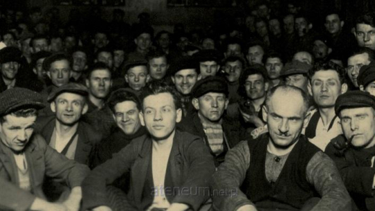 Chachary. Ludowa historia Górnego Śląska. Książka Dariusza Zalegi ukazała się nakładem Wydawnictwa Krytyki Politycznej