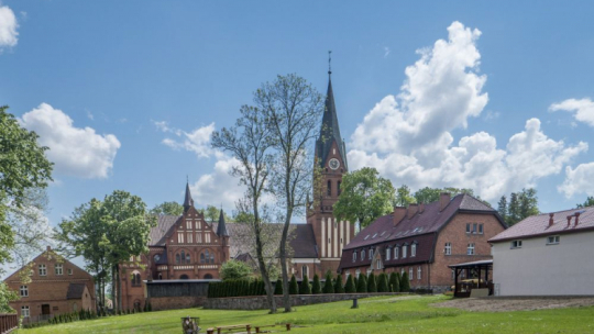 Sanktuarium Maryjne w Gietrzwałdzie. Fot. PAP/J. Ochoński