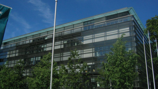 Towarzystwo Maxa Plancka. Źródło: Wikimedia Commons