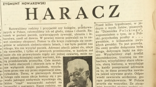 W Haraczu Nowakowski przypomni: „Wysyłaliśmy […] stare ubrania, starą bieliznę, a wysyłając ją każdy przepraszał […], że […] przesyłka zawiera jakieś używane graty”, „Dziennik Polski” (Detroit), 30 stycznia 1954, Biblioteka Polska POSK w Londynie.