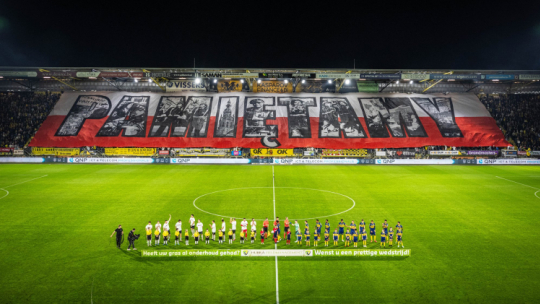 Oprawa meczu Bredy. Fot. portal X. 