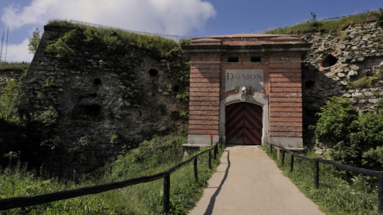 Pruska twierdza Srebrna Góra. PAP/Maciej Rozwadowski