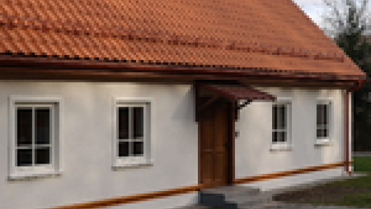 Wyremontowany przez władze samorządowe Białegostoku budynek koło pałacyku Hasbacha, fot. UM Białystok