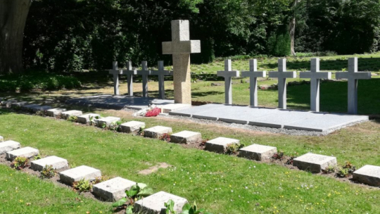 Hamburski cmentarz Ohlsdorf. Źródło: MKiDN