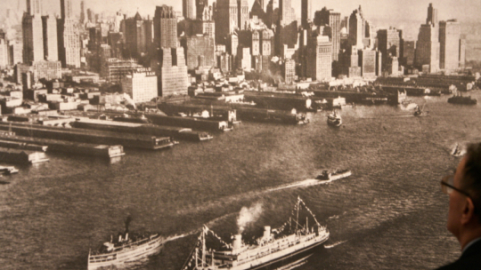 Transatlantyk MS "Piłsudski" podczas rejsu do Nowego Jorku, zatopiony na początku II wojny swiatowej, fot. reprodukcja PAP/A. Warżawa