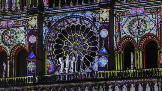 Katedra Notre Dame w Paryżu odbudowana po pożarze, fot. PAP/EPA/T. Suarez