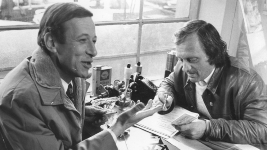 Realizacja filmu „Godzina szczytu”. Nz. Leszek Herdegen (L) i Witold Pyrkosz (P). PAP/Eugeniusz Wołoszczuk 
