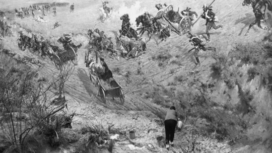 Prace konserwatorskie i adaptacyjne prowadzone na panoramicznym obrazie pt. Bitwa pod Racławicami, przygotowujące go do ekspozycji, w specjalnie wybudowanej na jego potrzeby, rotundzie przy ulicy Purkyniego we Wrocławiu, 1985. PAP/Krzysztof Szeloch