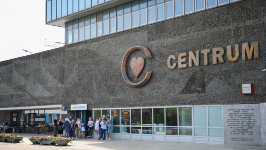 Centrum Zdrowia Dziecka w dzielnicy Warszawa-Wawer. PAP/Albert Zawada