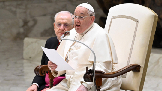 Papież Franciszek /PAP/EPA/Maurizio Brambatti
