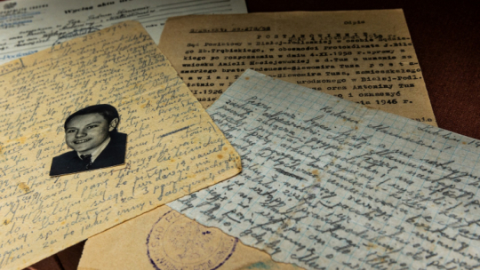 Podczas wydarzenia zostaną zaprezentowane niedostępne na co dzień dokumenty i pamiątki związane z więźniami Majdanka. Fot. Państwowe Muzeum na Majdanku