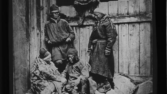 Norwegia ok. 1900. Lapończycy (Saamowie). meg PAP/Reprodukcja Jan Bortkiewicz