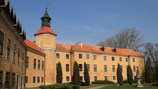 Pałac Dohnów w Morągu, byłe muzeum im. Herdera, obecnie Muzeum Górnych Prus, oddział Muzeum Warmii i Mazur. Fot. PAP/Tomasz Waszczuk 