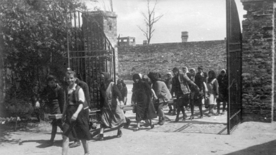 Centralny Obóz Pracy dla Odbudowy Warszawy przy ul. Gęsiej w Warszawie /NAC