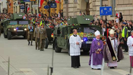 Kraków, 18 kwietnia 2010, pogrzeb prezydenta Lecha Kaczyńskiego, który zginął w katastrofie smoleńskiej, fot. PAP/Archiwum Leszczyński