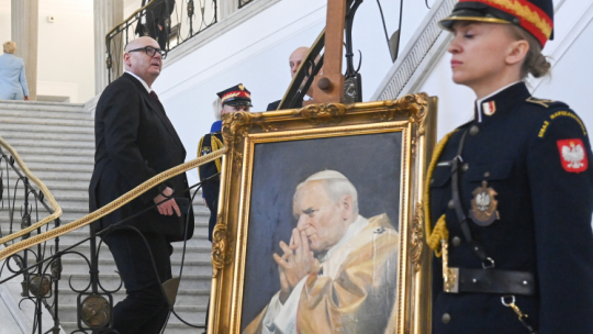 Sejm uczcił pamięć papieża Jana Pawła II. /PAP/Piotr Nowak