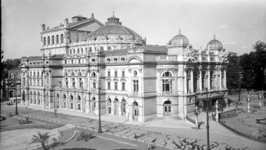 Gmach Teatru Miejskiego im. Juliusza Słowackiego w Krakowie lata 1929 – 1939. Źródło: NAC