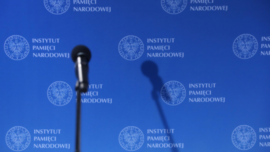 Instytut Pamięci Narodowej, fot. PAP/Rafał Guz