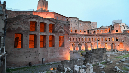 Forum Trajana w Rzymie, fot. PAP/Marcin Bielecki