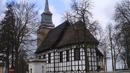 Kościół Najświętszej Maryi Panny Niepokalanie Poczętej w Oporowie. /Źródło: Wikipedia/ Fot. Jan Jerszyński