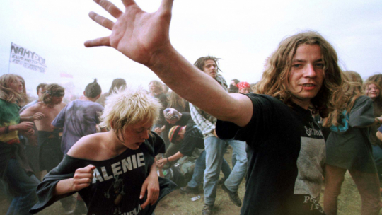 IV Przystanek Woodstock w 1998 r. Fot. PAP/Adam Hawałej