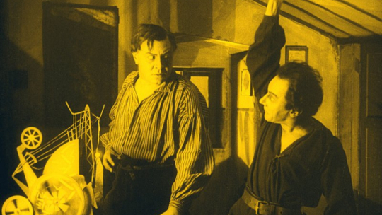 Kadr z filmu „Algol – tragedia władzy”, reż. Hans Werckmeister, Filmmuseum München. Fot. iluzjon.fn.org.pl