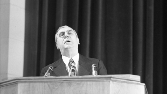 Pierwsza koncepcja nowego, centralnego portu lotniczego pojawiła się już w czasach „dekady Gierkowskiej”, ponad pół wieku temu. N z. Edward Gierek, 1973 r. PAP/Marek Cezary Langda