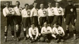 Reprezentacja Polski w piłce nożnej na IO w Paryżu 1924. Fot. Muzeum Sportu i Turystyki