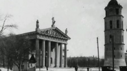 Wilno. Katedra św. Stanisława pw. Trójcy Świętej przy placu Katedralnym. 1926 r. Fot. NAC