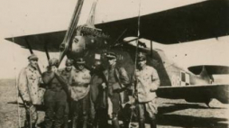 9 Eskadra Lotnicza na lotnisku w Połonnem. Wojna polsko-bolszewicka. Wyprawa kijowska, 1919 r. Fot. CAW