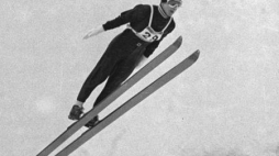 Wojciech Fortuna w czasie zimowych igrzysk olimpijskich w Sapporo. 1972 r. Fot. PAP/CAF