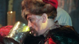 Bohdan S. Stupka w roli Chmielnickiego w filmie "Ogniem i mieczem" Jerzego Hoffmana. Fot. PAP/CAF/P. Wierzchowski