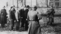 Egzekucja Polaków przez Niemców podczas II wojny światowej. Fot. NAC