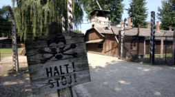 Niemiecki nazistowski obóz koncentracyjny i zagłady KL Auschwitz. Fot. PAP/J. Bednarczyk 