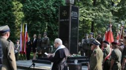 Uroczystości pod pomnikiem Gloria Victis na warszawskim Cmentarzu Wojskowym na Powązkach. Fot. PAP/R. Guz