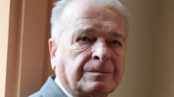 Były szef MSW Czesław Kiszczak. Fot. PAP/T. Gzell