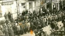  Jeńcy bolszewiccy wzięci do niewoli w czasie walk o Grodno w 1920 r. Fot. CAW