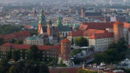 Widok na Wawel. Fot. PAP/S. Rozpędzik