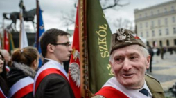 Lublinianie podczas 95. rocznicy odzyskania przez Polskę niepodległości. Fot. PAP/W. Pacewicz
