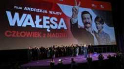 Premiera filmu "Wałęsa. Człowiek z nadziei" w reżyserii Andrzeja Wajdy. Fot. PAP/R. Guz