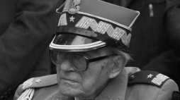 Gen. Stefan Bałuk. Fot. PAP/R. Pietruszka