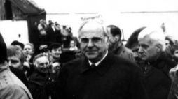 Helmut Kohl w Krzyżowej. Fot: Artur Klose/Wikimedia Commons