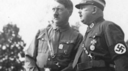 Adolf Hitler i przywódca SA Ernst Roehm. Norymberga, 1933 r. Wikimedia Commons. Źródło: Deutsches Bundesarchiv