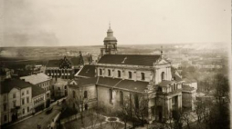 Lublin - panorama Starego Miasta z pocz. XX w. Fot. PAP/Reprodukcja/W. Pacewicz