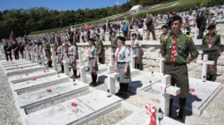 Polski Cmentarz Wojenny na Monte Cassino podczas uroczystości 70. rocznicy zakończenia bitwy. Fot. PAP/L. Szymański