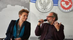 Minister Małgorzata Omilanowska i reżyser Jan Kidawa-Błoński. Fot. PAP/A. Warżawa 