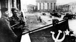 Berlin - maj 1945 r. Źródło: Bundesarchiv