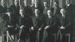 Pracownicy Starostwa Powiatowego we Wschowie 1945 r.